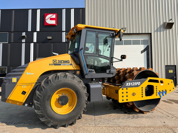 Japa Machinery Road Roller outside building bay doors
