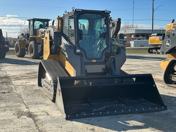 XC7-TV12 Compact Track Loader (2023)