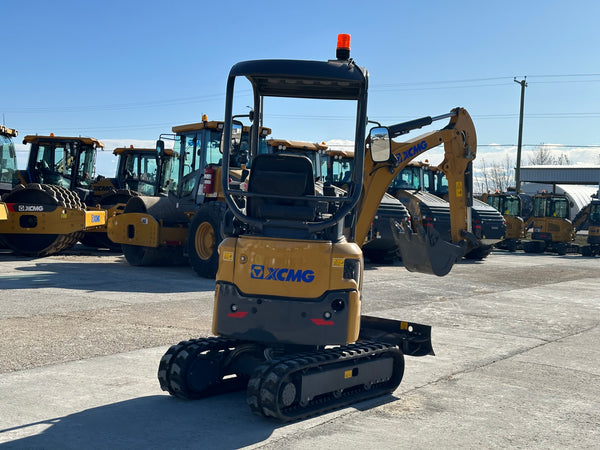 XE18U Mini Excavator rear view