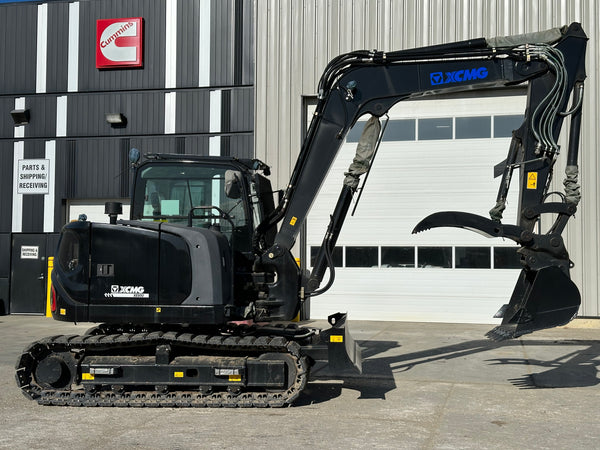 XE80U Excavator side view