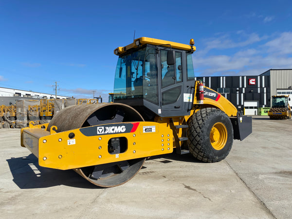 84" CV123 Smooth Drum Compactor with Pad Shell Kit (2018)